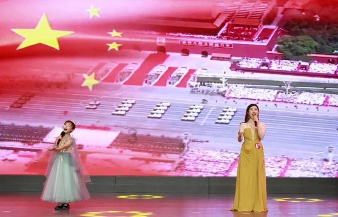 8/9×13/121÷(20/33)能简算的要简算的算式？